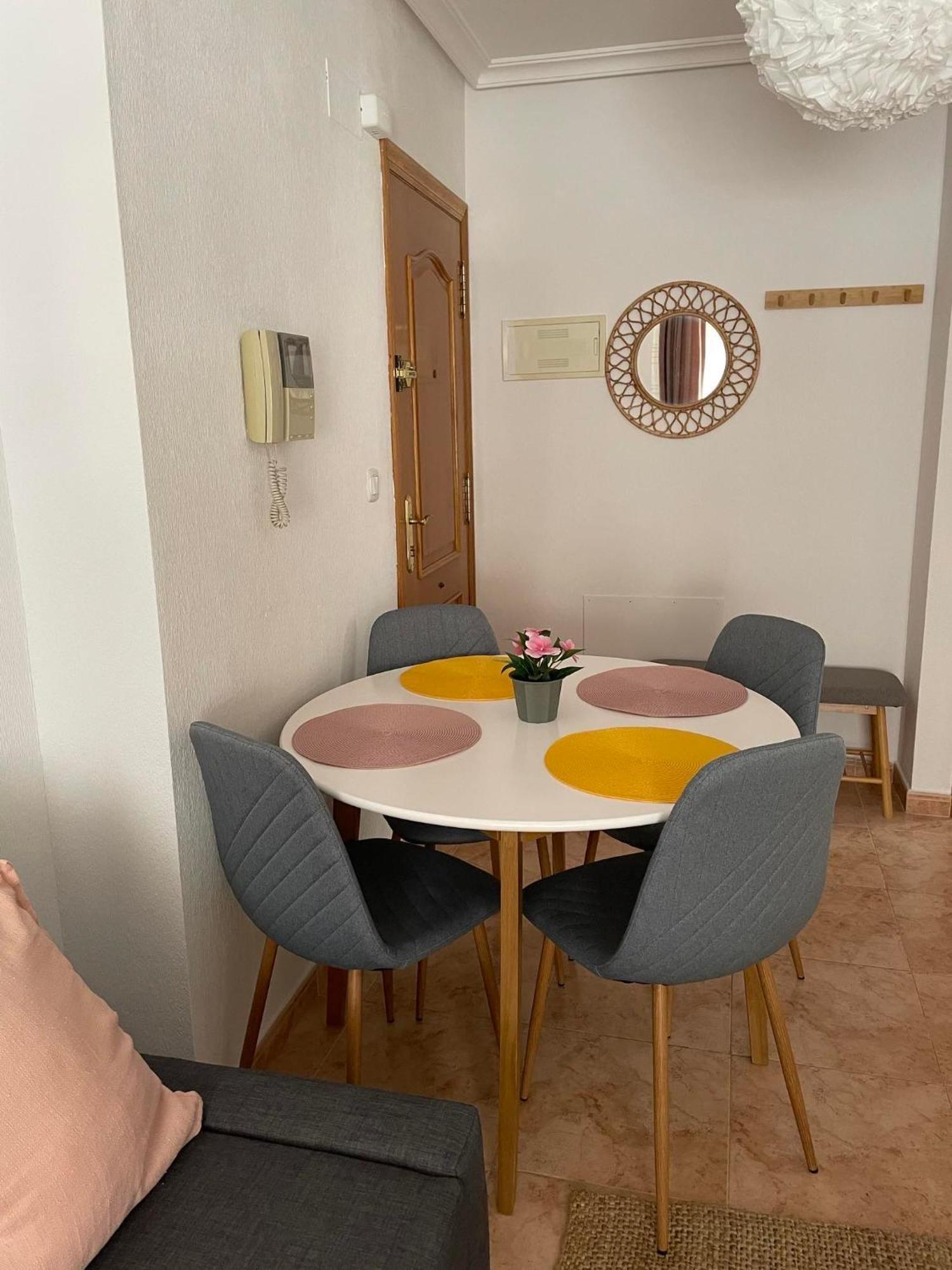 Charming Apartment 500M To Cura Beach Τορεβιέχα Εξωτερικό φωτογραφία